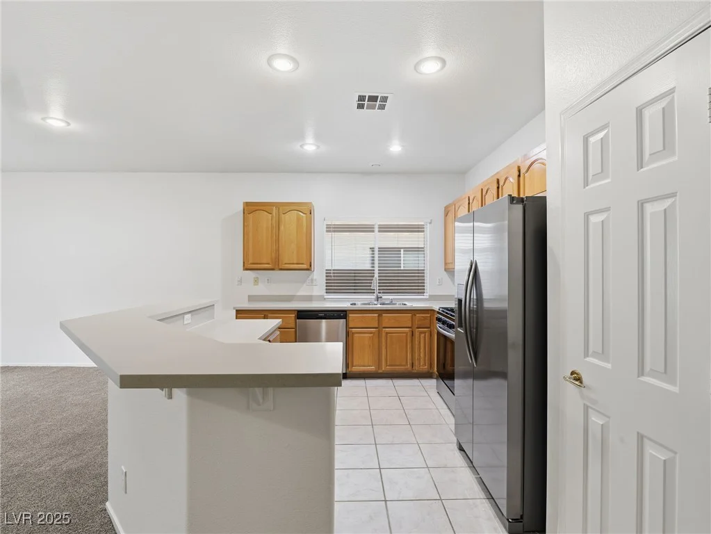 901 Royal Birch, Las Vegas, NV 89144