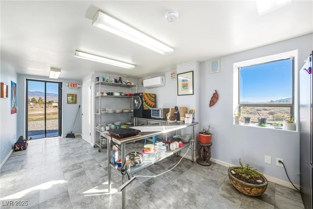 1861 Leslie, Pahrump, NV 89060