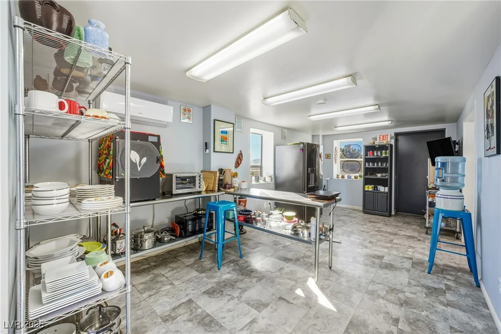 1861 Leslie, Pahrump, NV 89060