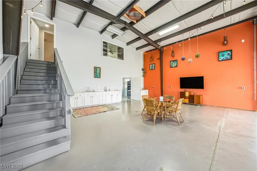 1861 Leslie, Pahrump, NV 89060