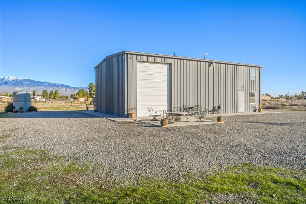 1861 Leslie, Pahrump, NV 89060