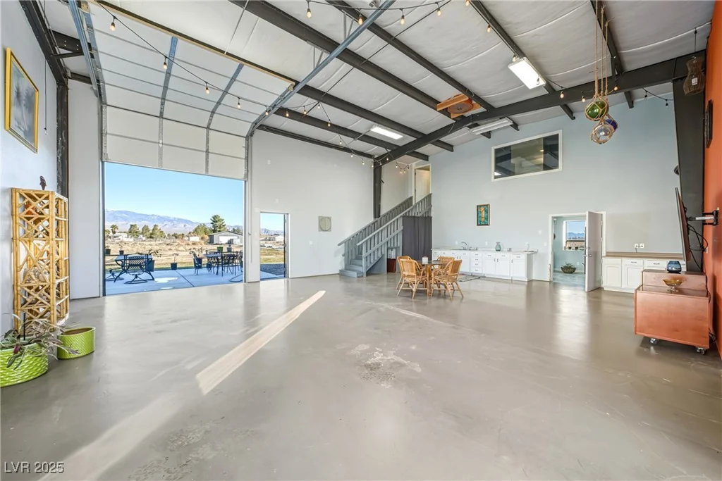 1861 Leslie, Pahrump, NV 89060