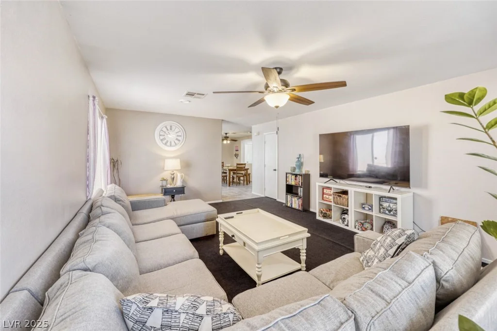 717 Moonlight Mesa, Henderson, NV 89011