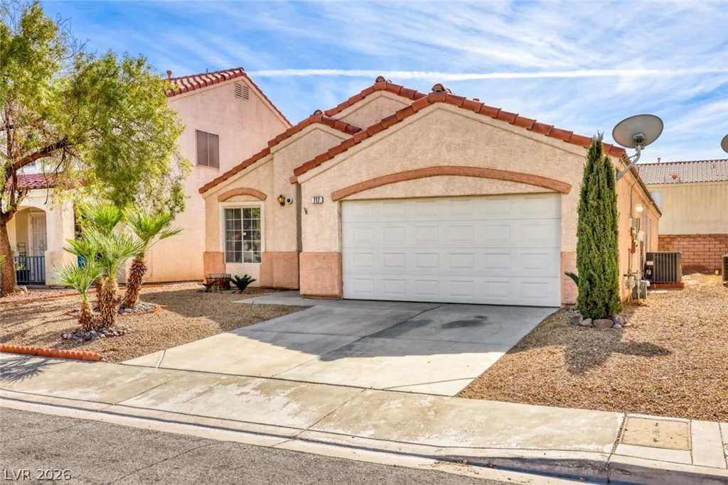 717 Moonlight Mesa, Henderson, NV 89011