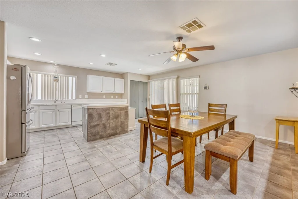 717 Moonlight Mesa, Henderson, NV 89011