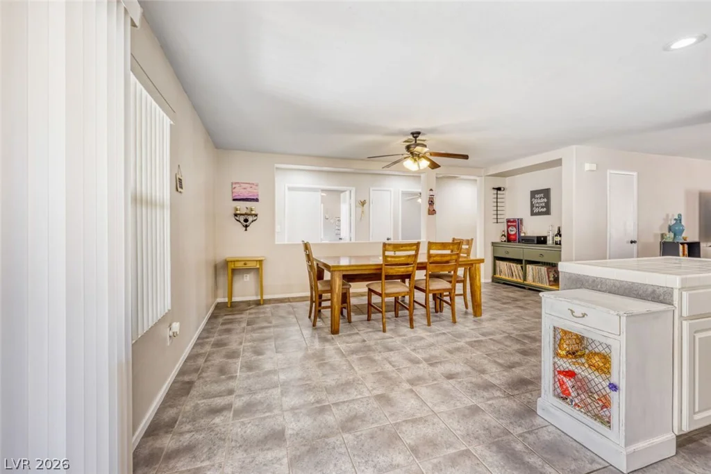 717 Moonlight Mesa, Henderson, NV 89011