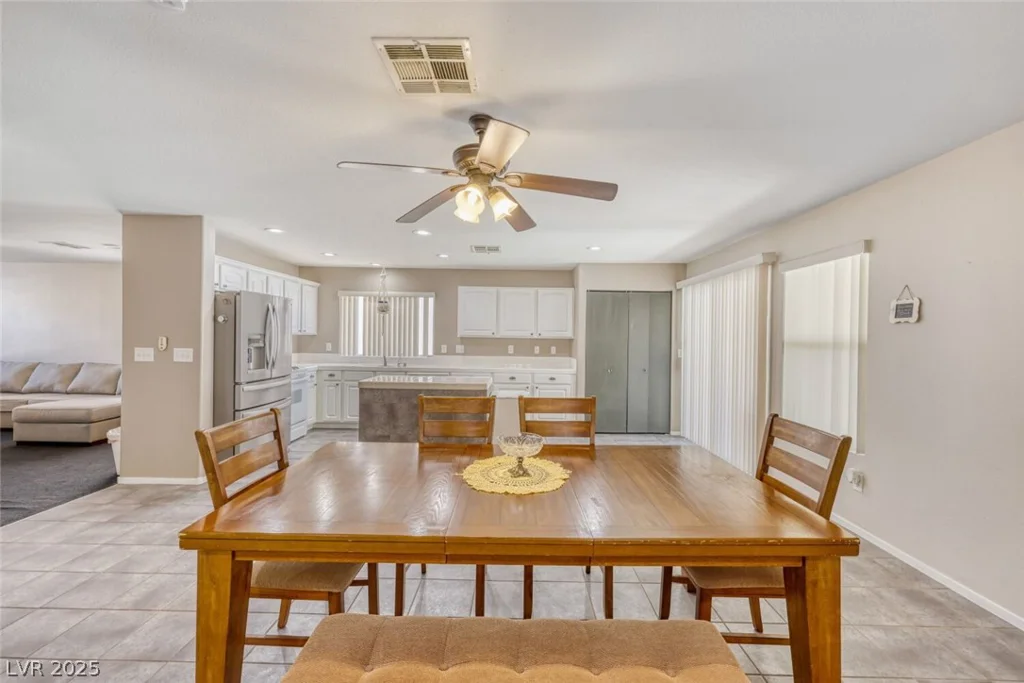 717 Moonlight Mesa, Henderson, NV 89011