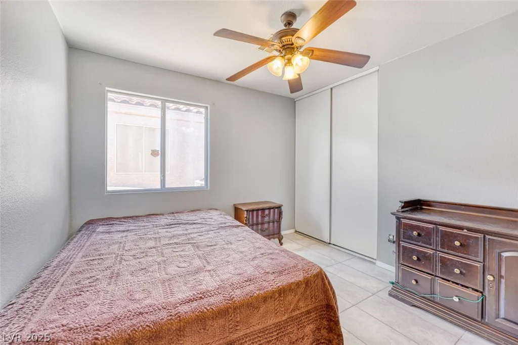 717 Moonlight Mesa, Henderson, NV 89011