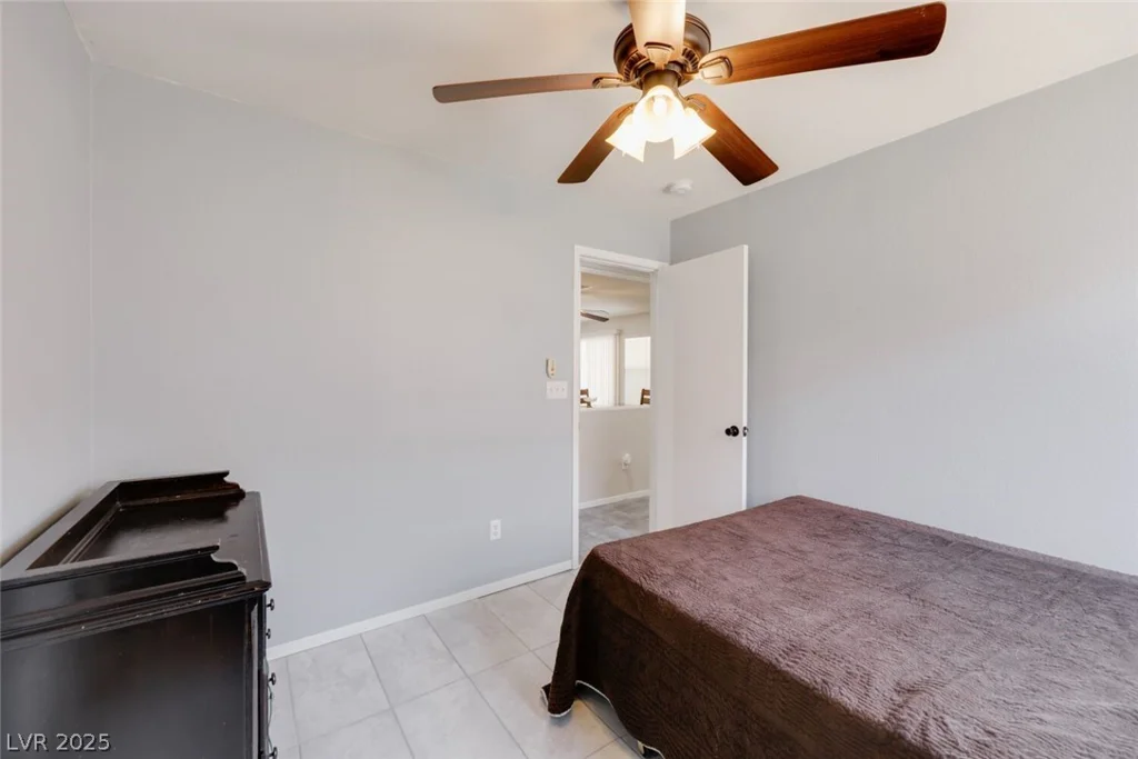 717 Moonlight Mesa, Henderson, NV 89011