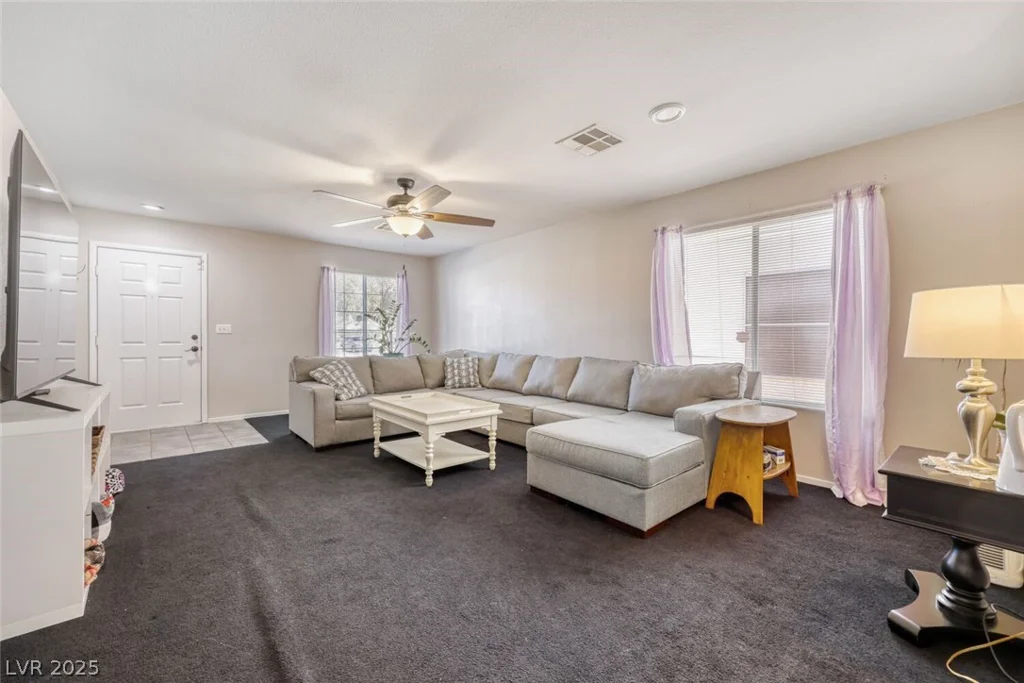717 Moonlight Mesa, Henderson, NV 89011