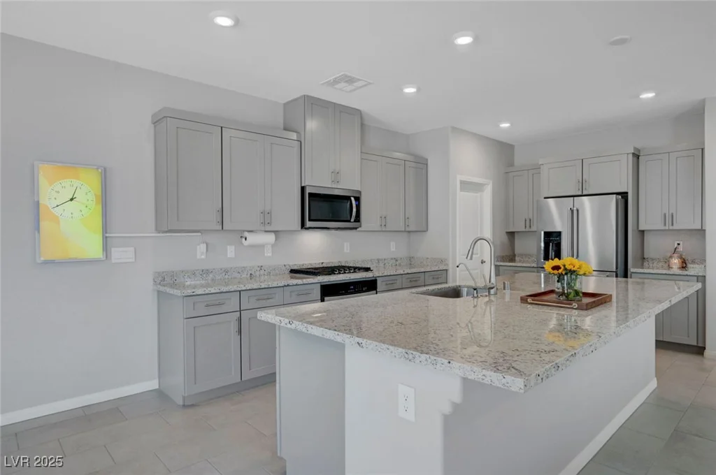 1943 Marks River, North Las Vegas, NV 89084