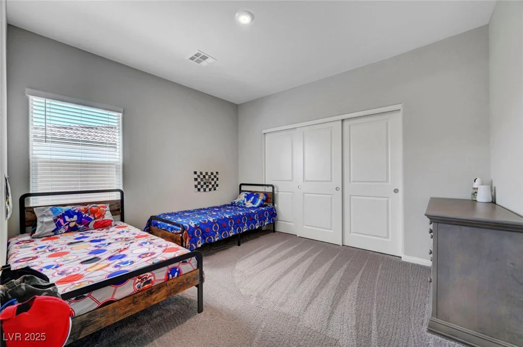 1943 Marks River, North Las Vegas, NV 89084