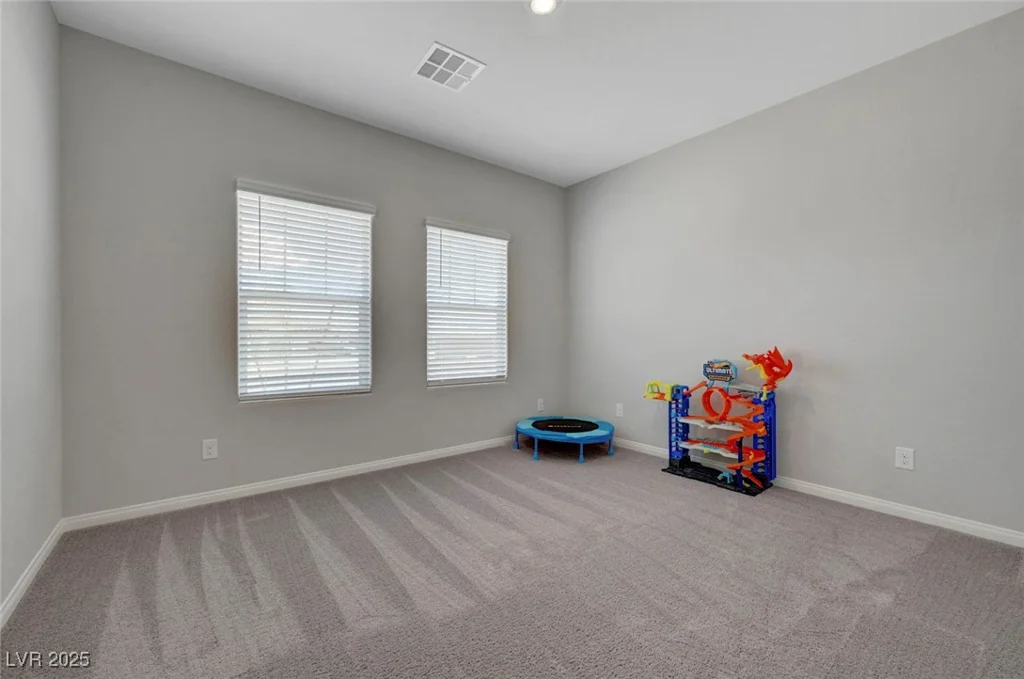 1943 Marks River, North Las Vegas, NV 89084