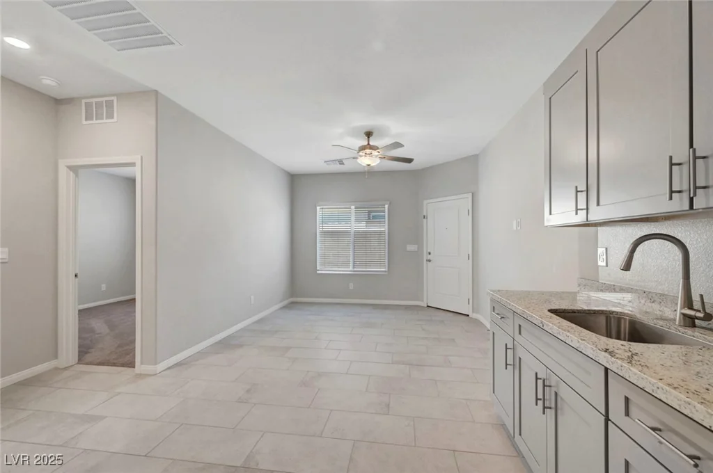 1943 Marks River, North Las Vegas, NV 89084