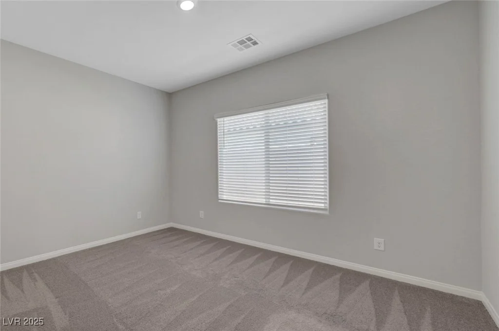 1943 Marks River, North Las Vegas, NV 89084