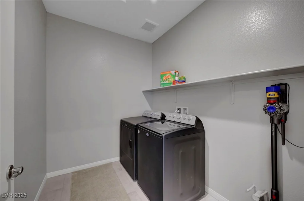 1943 Marks River, North Las Vegas, NV 89084