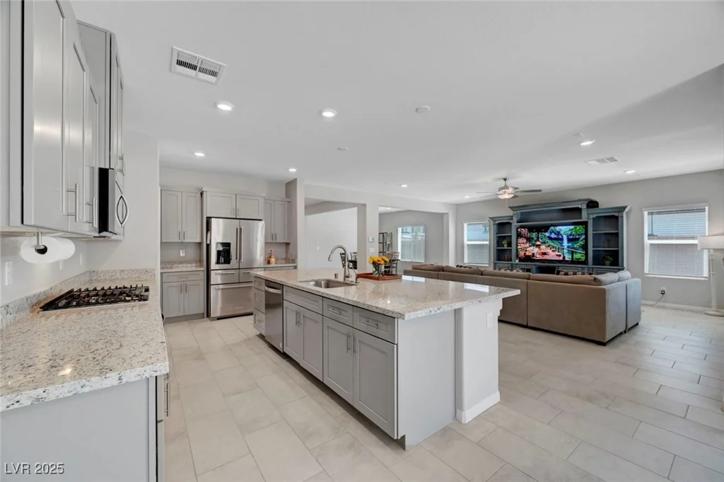 1943 Marks River, North Las Vegas, NV 89084