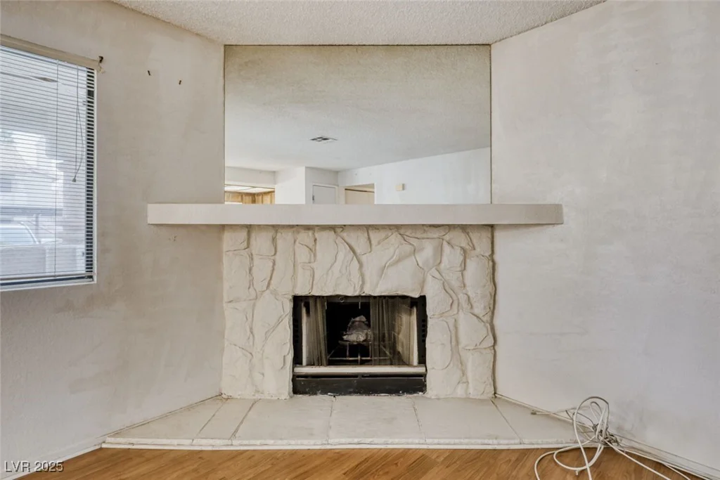 1017 Falconhead, Las Vegas, NV 89128