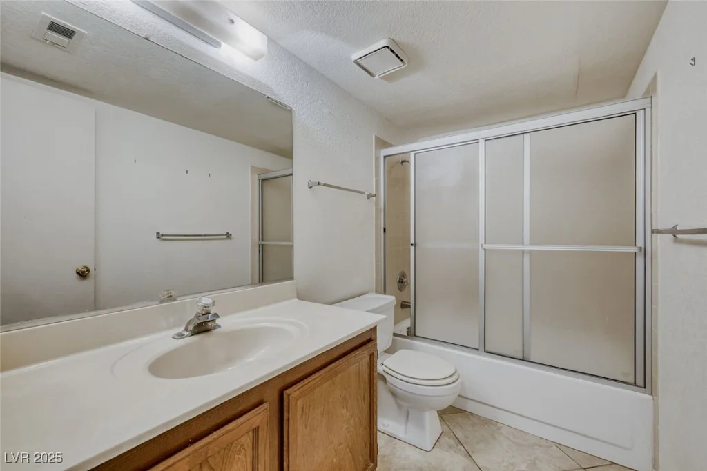 1017 Falconhead, Las Vegas, NV 89128