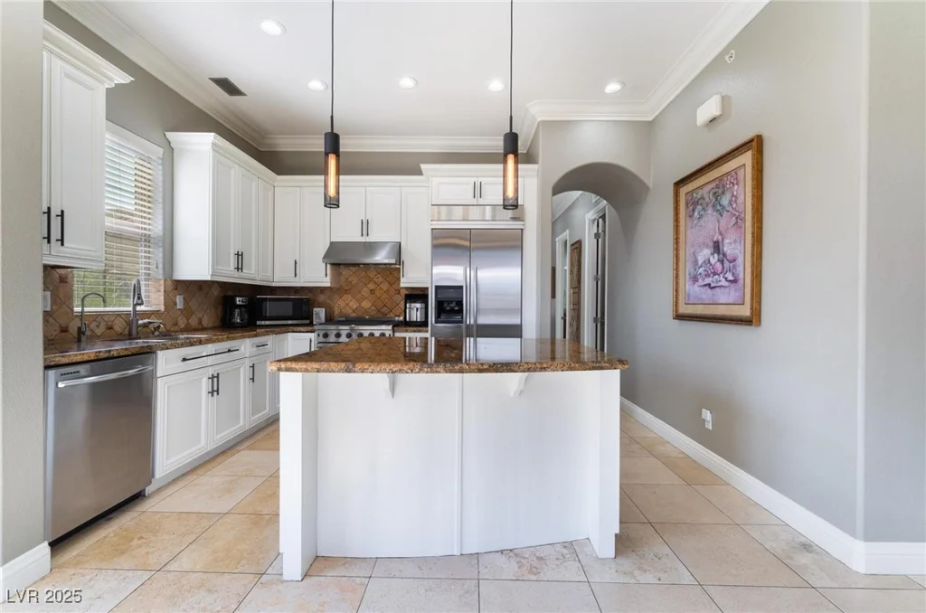 24 Via Vasari, Henderson, NV 89011