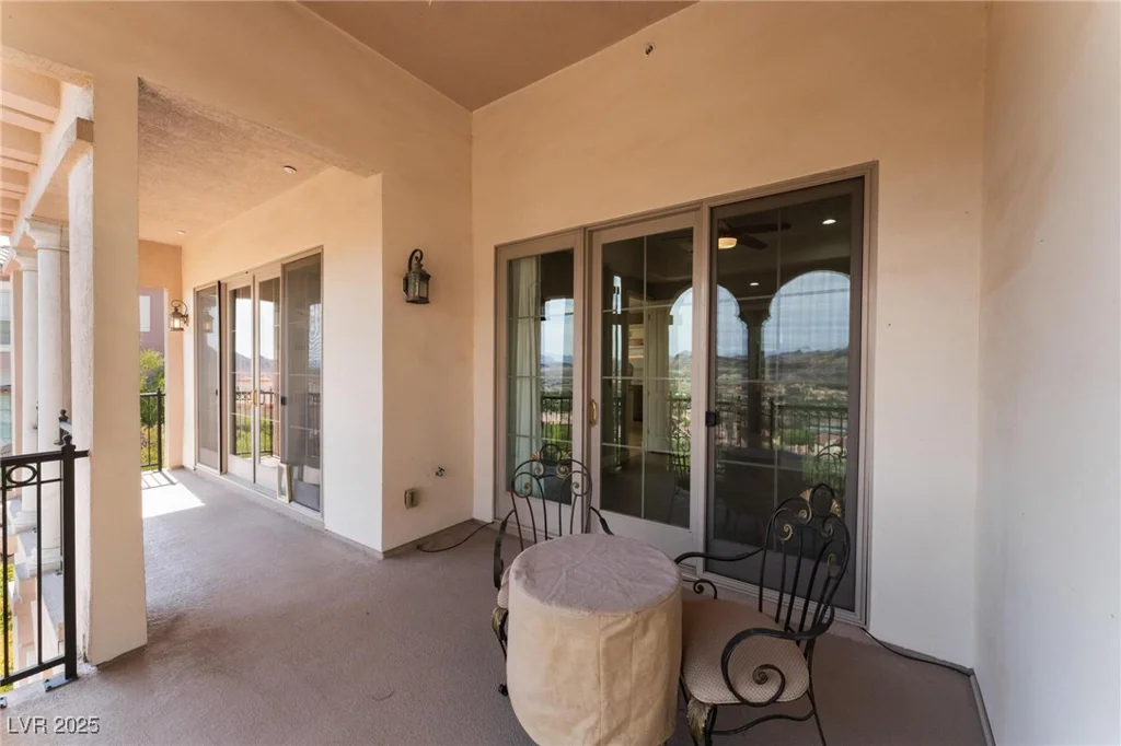 24 Via Vasari, Henderson, NV 89011