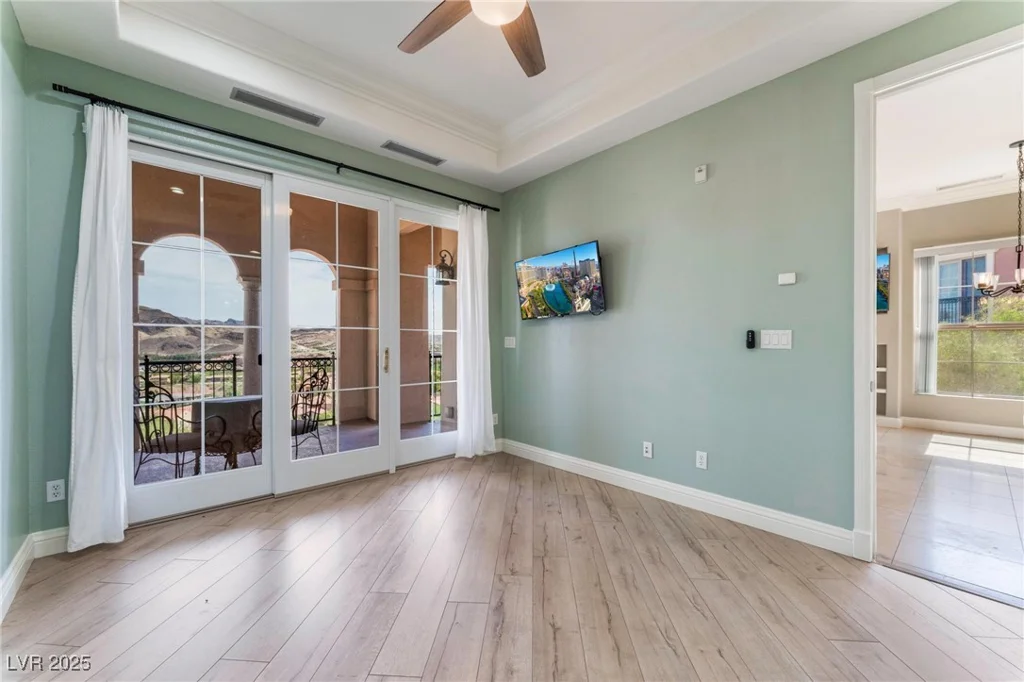24 Via Vasari, Henderson, NV 89011