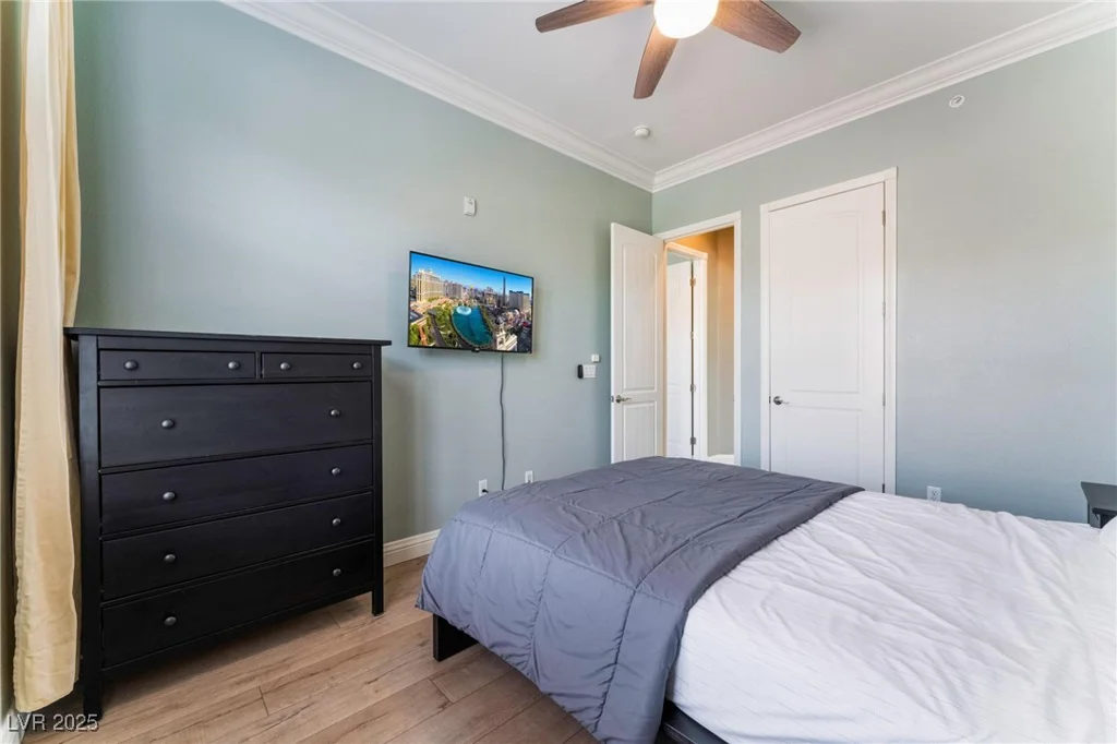 24 Via Vasari, Henderson, NV 89011