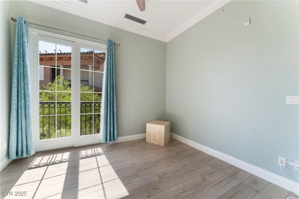 24 Via Vasari, Henderson, NV 89011