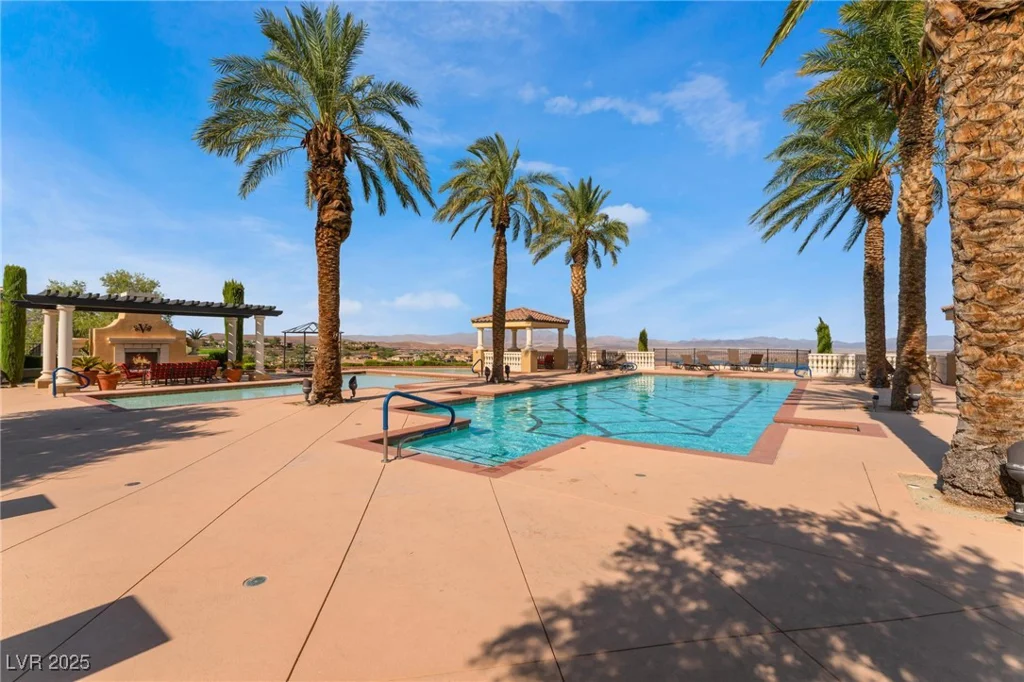 24 Via Vasari, Henderson, NV 89011