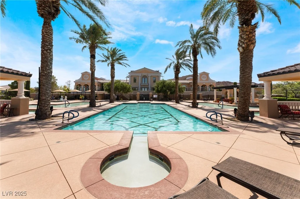 24 Via Vasari, Henderson, NV 89011