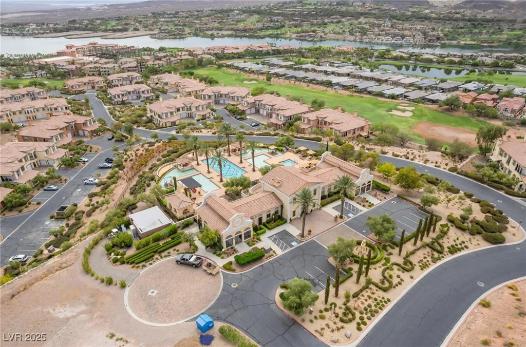 24 Via Vasari, Henderson, NV 89011