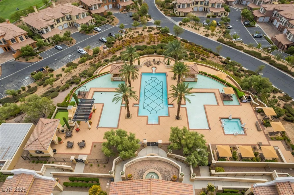 24 Via Vasari, Henderson, NV 89011