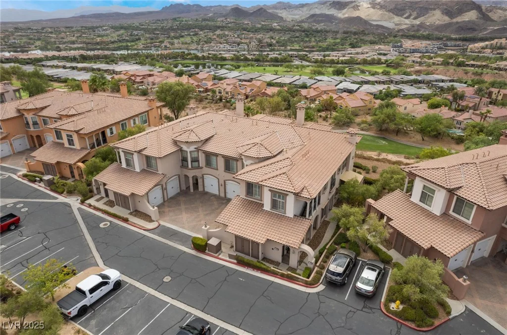 24 Via Vasari, Henderson, NV 89011