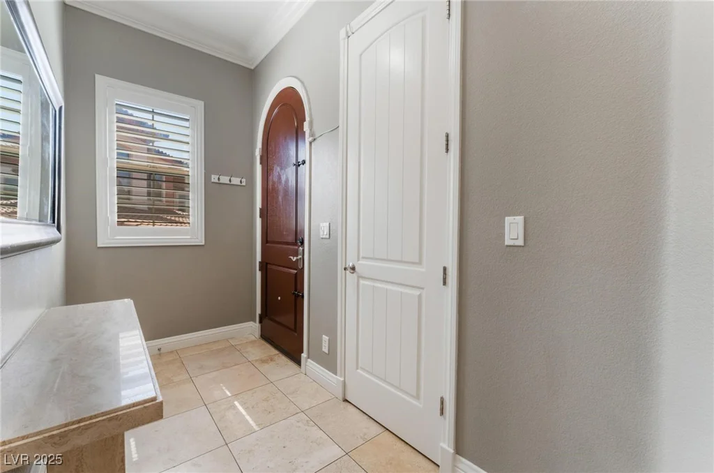 24 Via Vasari, Henderson, NV 89011