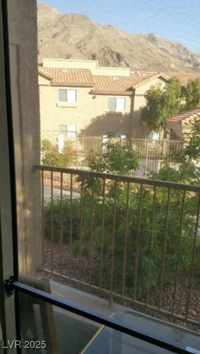 2110 Los Feliz, Las Vegas, NV 89156
