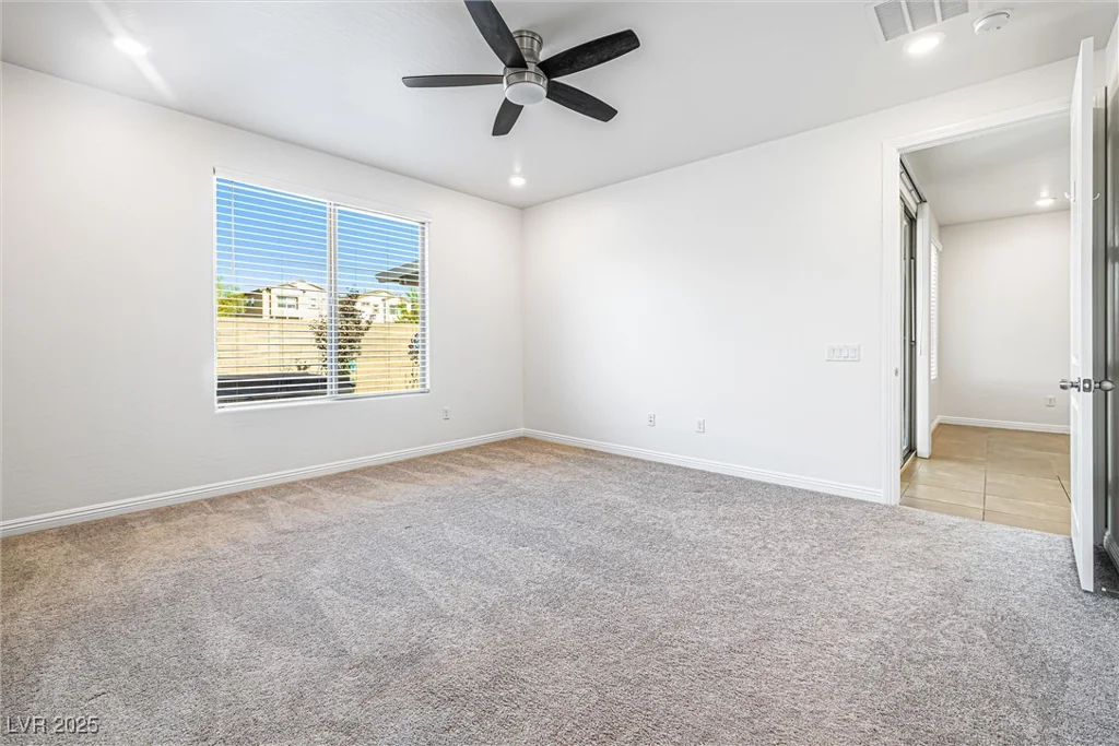 6704 Millbury, North Las Vegas, NV 89086