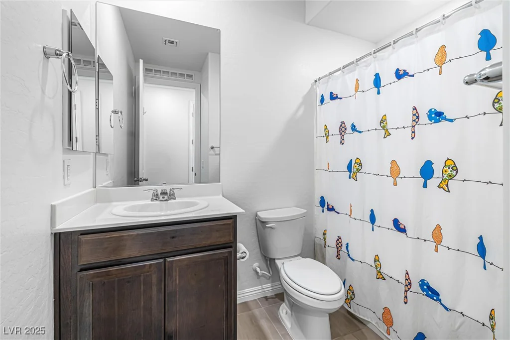 6704 Millbury, North Las Vegas, NV 89086