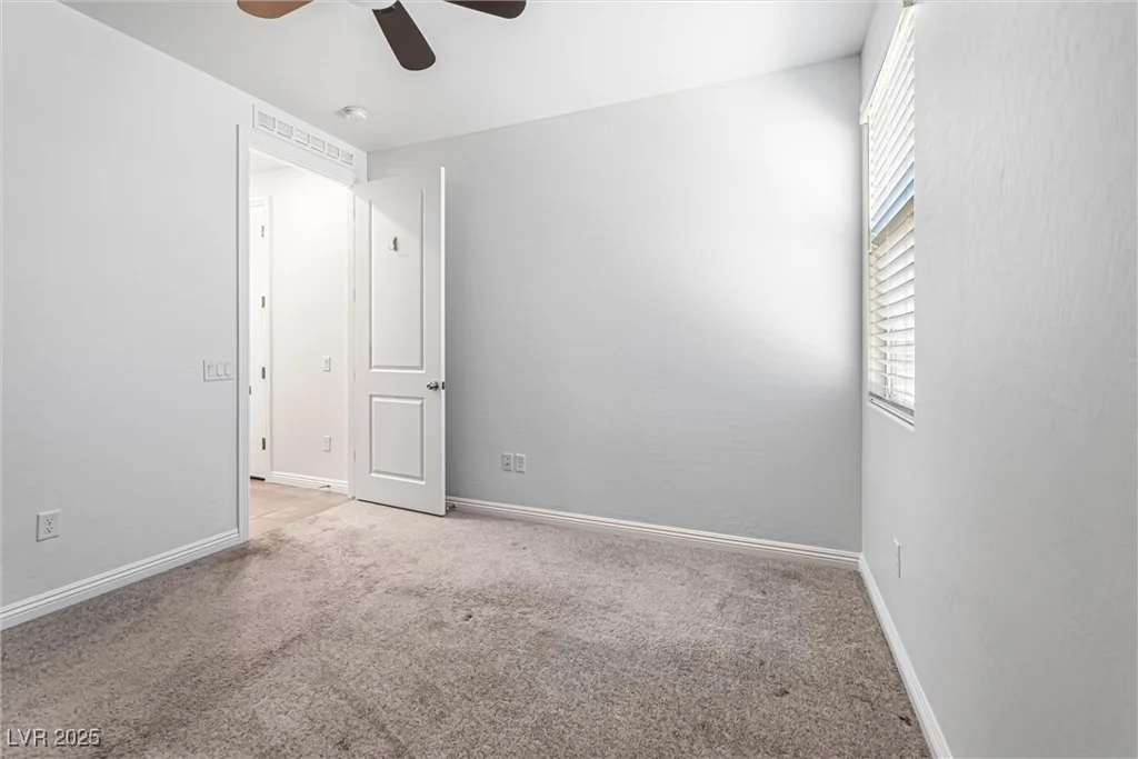 6704 Millbury, North Las Vegas, NV 89086