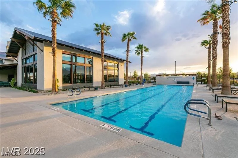 6704 Millbury, North Las Vegas, NV 89086
