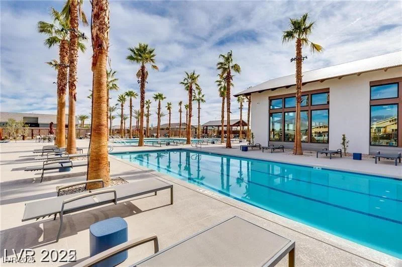 6704 Millbury, North Las Vegas, NV 89086