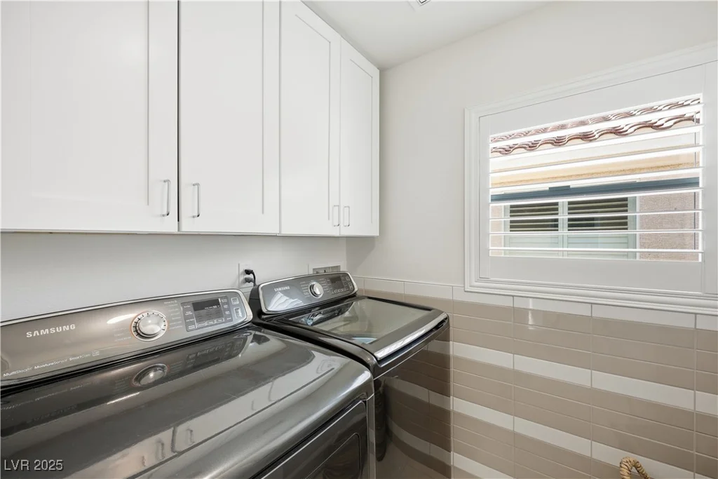 265 Rolling Springs, Las Vegas, NV 89148