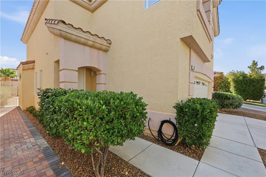 265 Rolling Springs, Las Vegas, NV 89148