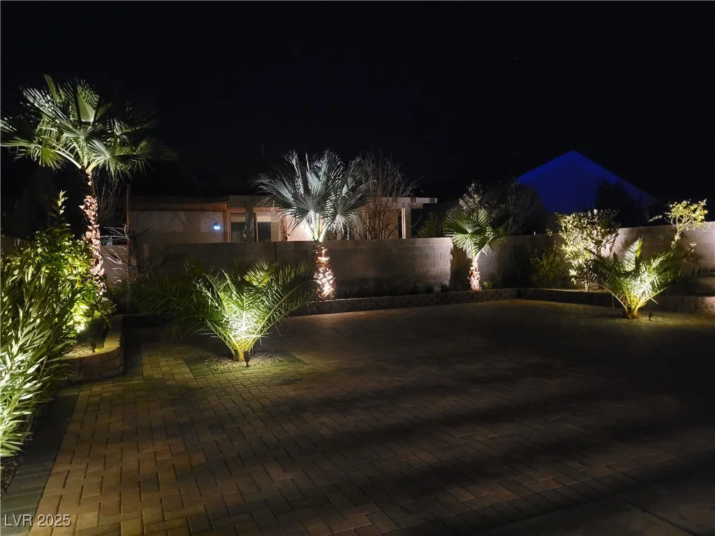 265 Rolling Springs, Las Vegas, NV 89148