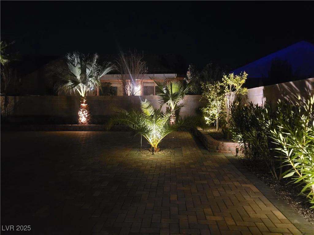 265 Rolling Springs, Las Vegas, NV 89148