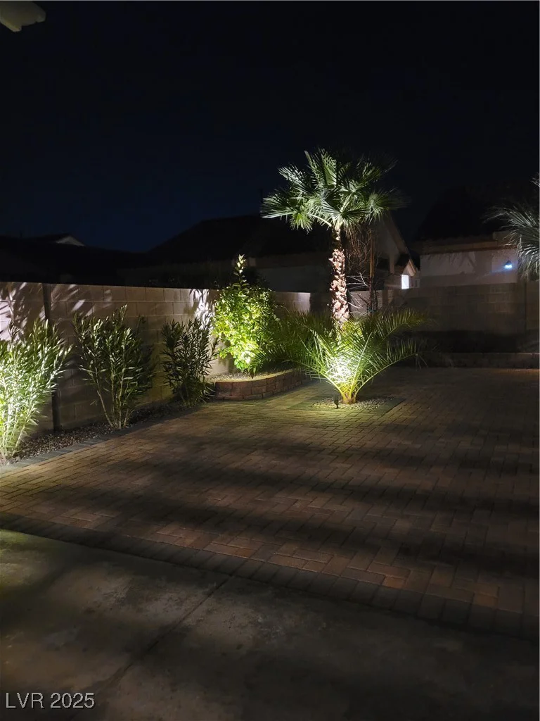 265 Rolling Springs, Las Vegas, NV 89148