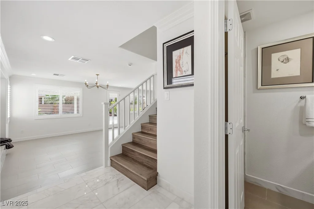 265 Rolling Springs, Las Vegas, NV 89148
