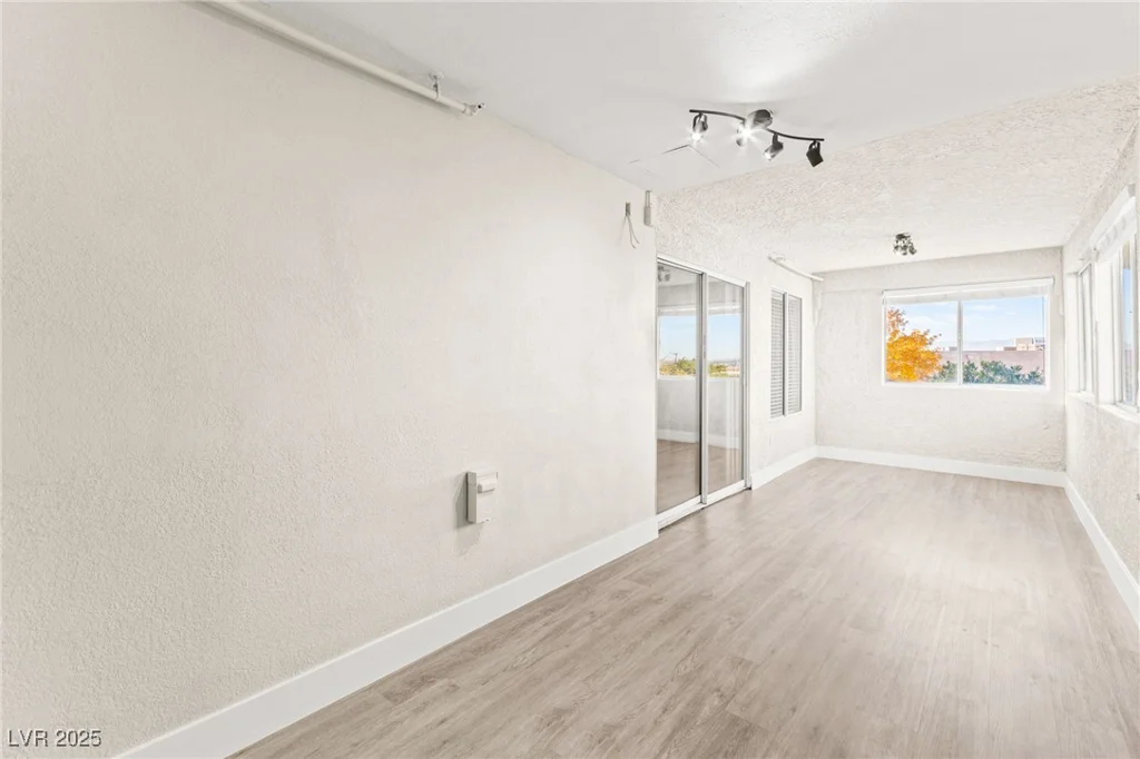 630 Arthur, Henderson, NV 89015