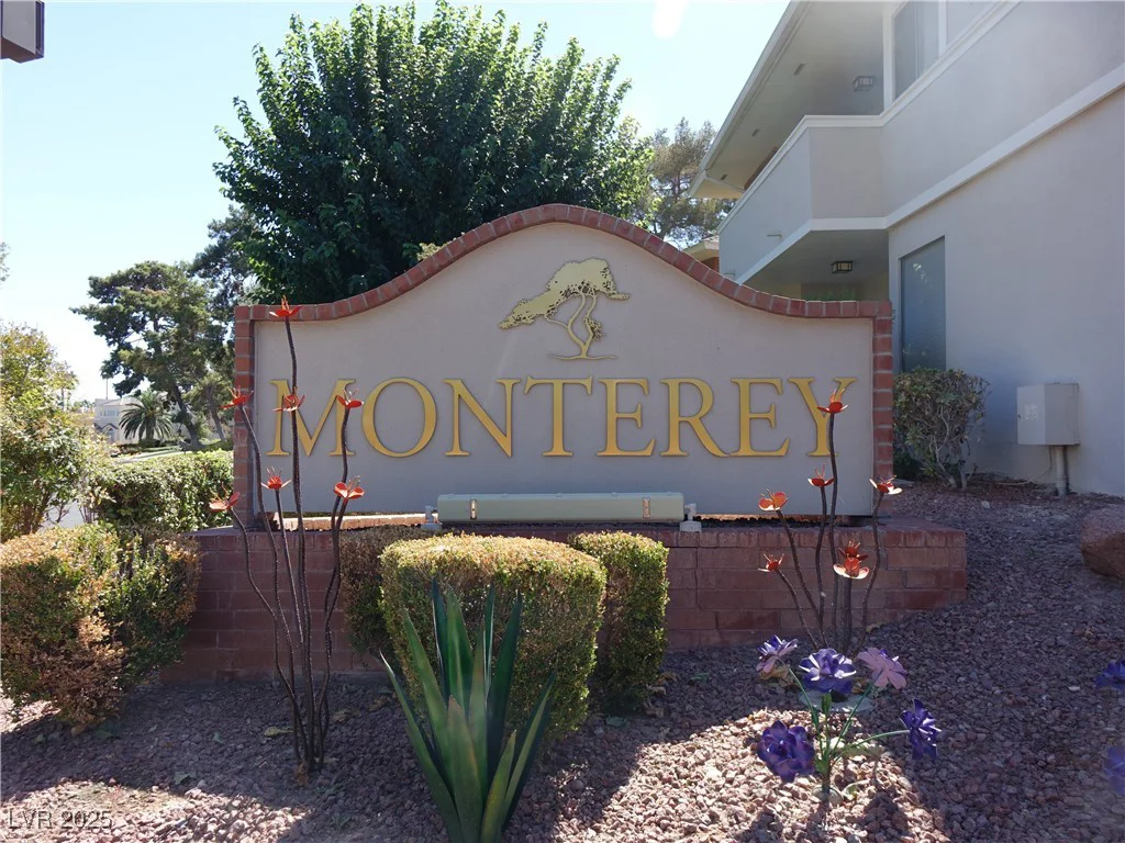 2807 Geary, Las Vegas, NV 89109