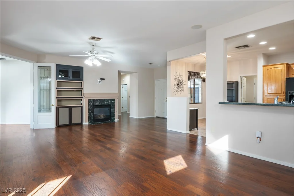 2863 Hayden Creek, Henderson, NV 89052