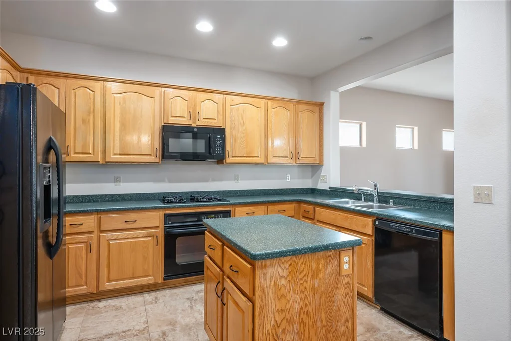 2863 Hayden Creek, Henderson, NV 89052